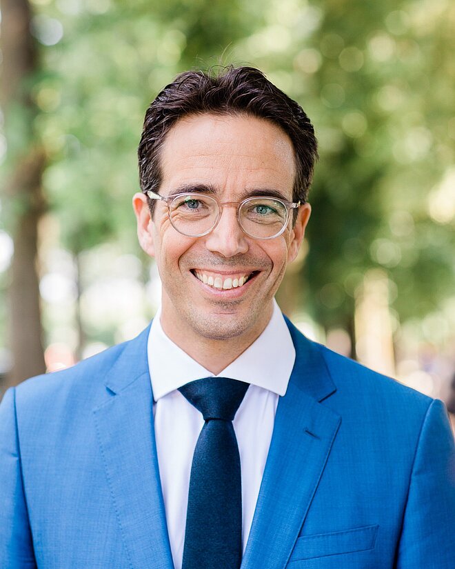 Dr. Benjamin Berding